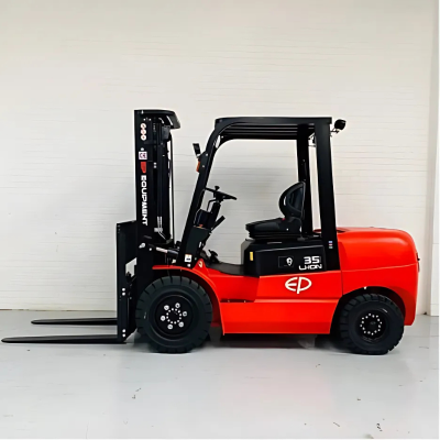 XE NÂNG ĐIỆN NGỒI LÁI 3/3.5 TẤN EFL302/352