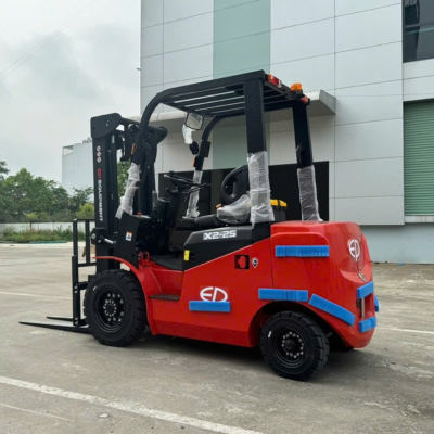 XE NÂNG ĐIỆN 2.5 TẤN EFX2-251