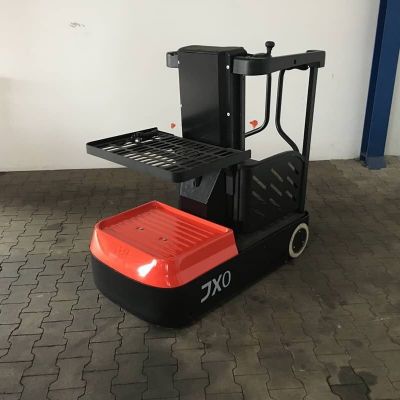 Xe nâng người chọn hàng EP 0.3 Tấn JX0