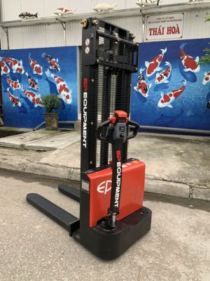 Xe nâng điện dắt lái 1.5 tấn EST151Z