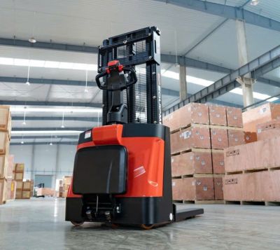 Xe nâng stacker 1.5 tấn ESR151