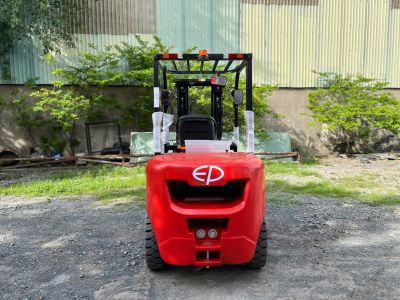 Xe nâng EP 3 tấn CPCD30H3